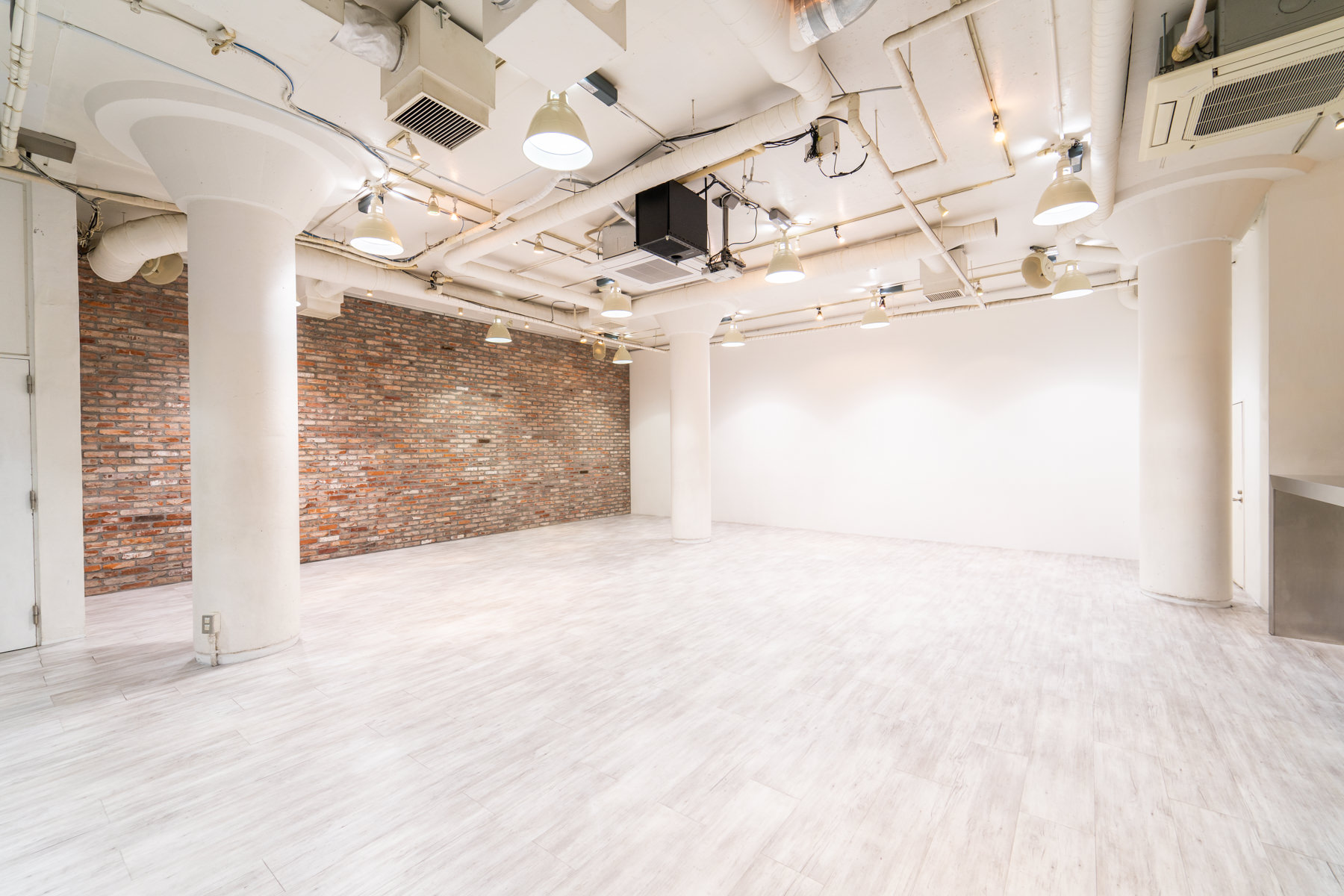 表参道HALL店