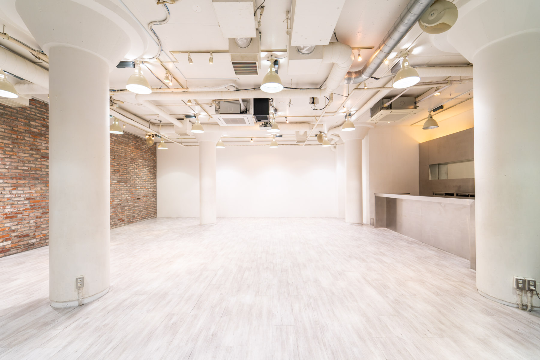 表参道HALL店