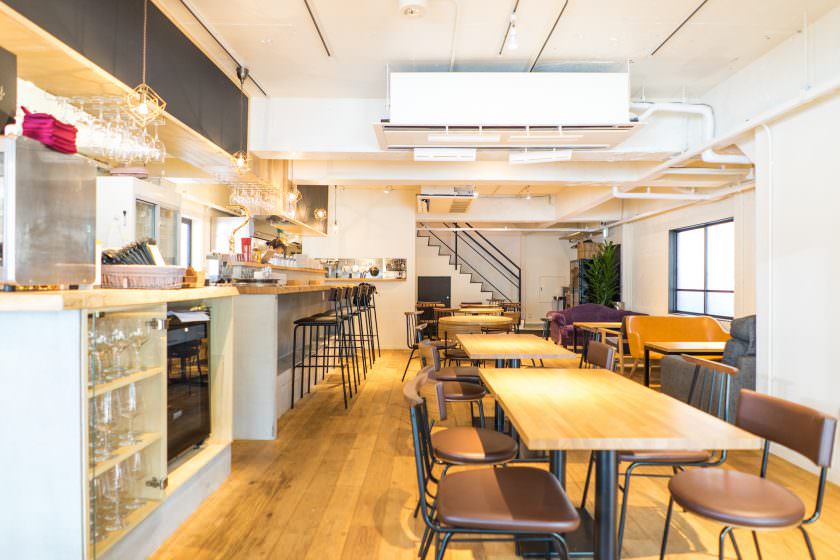 テラス席ありのカフェスペース｜GOBLIN.渋谷BLDG店 -CAFE-
