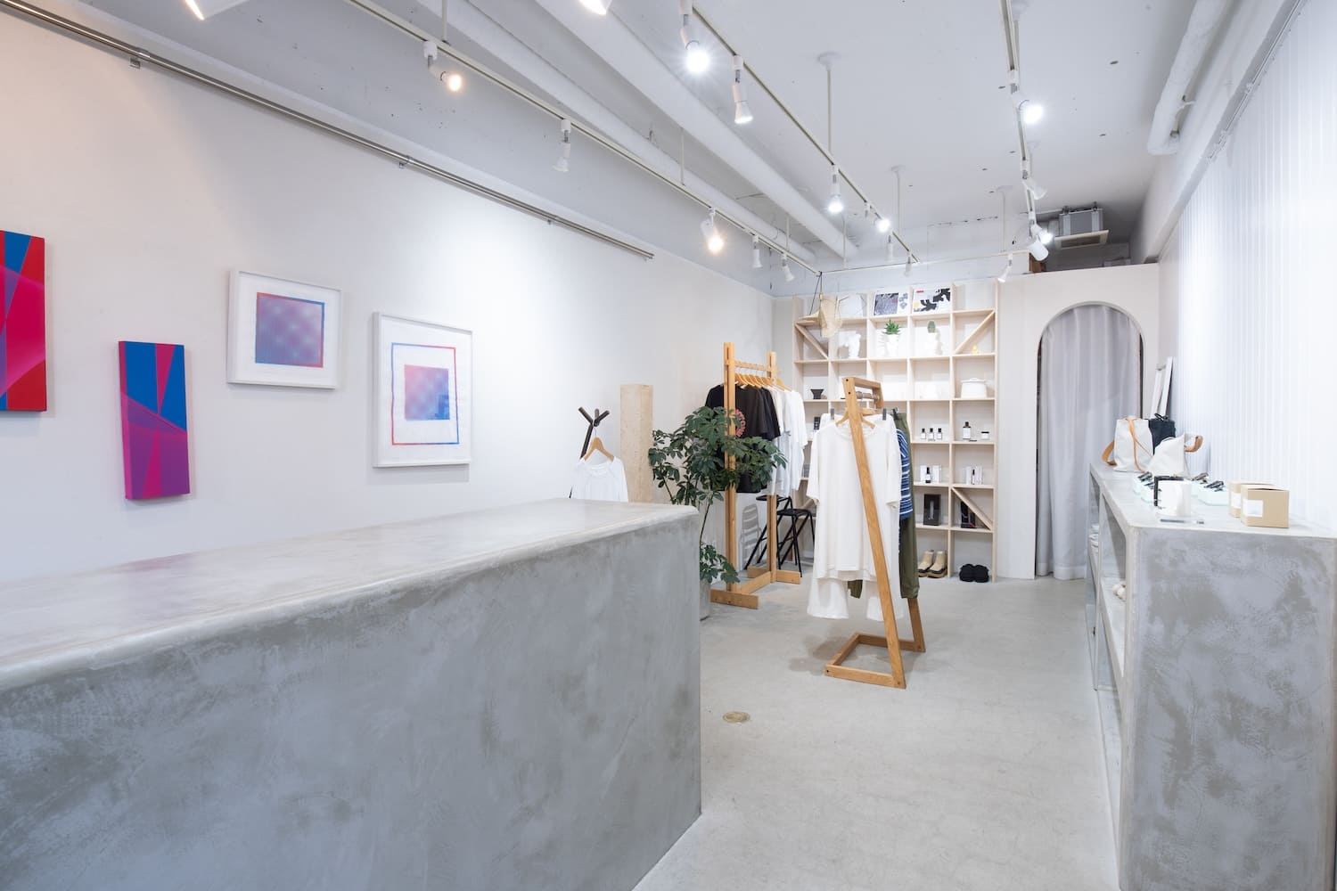原宿BAR&GALLERY店