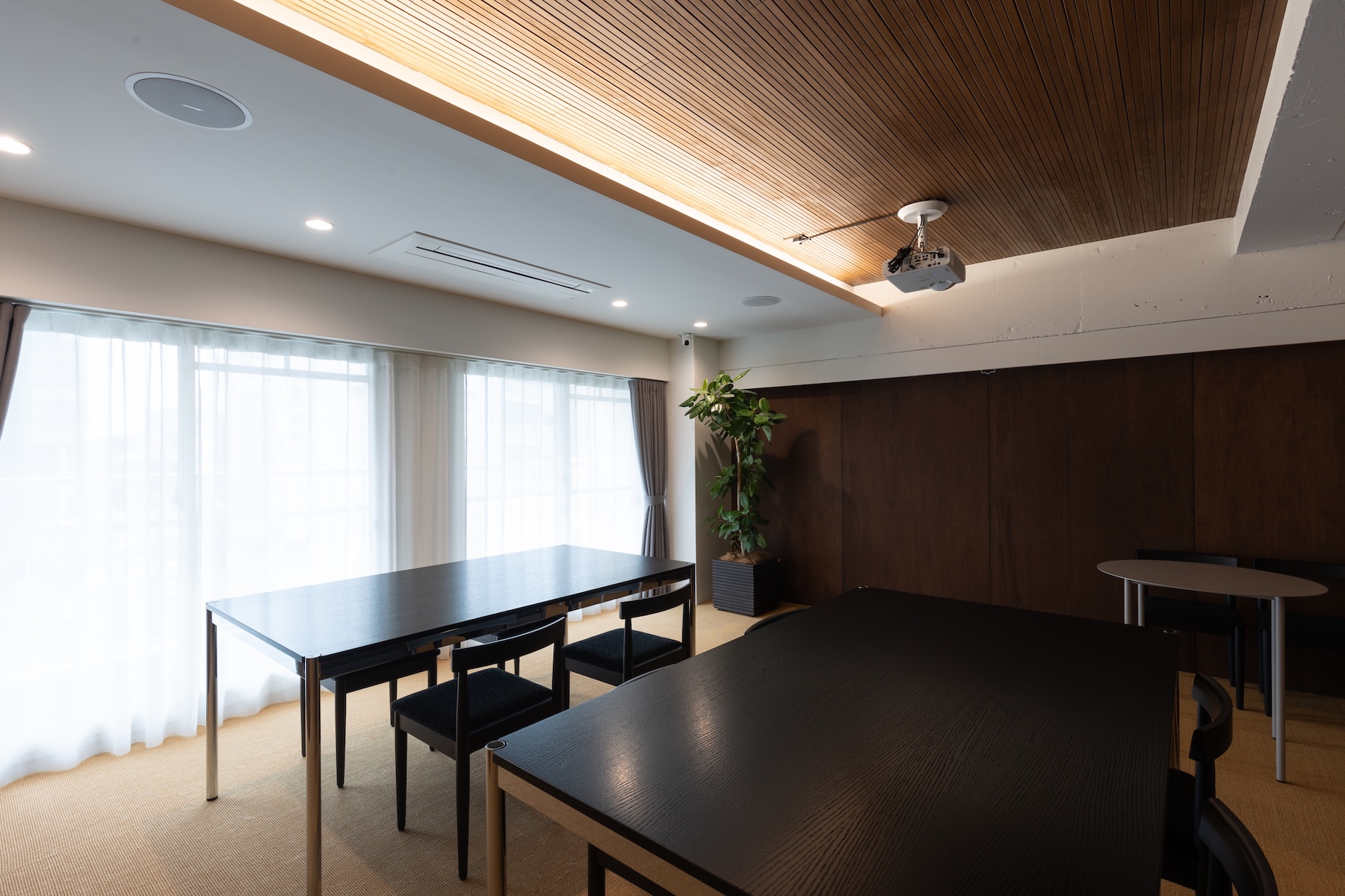 目黒店 -ROOM2-