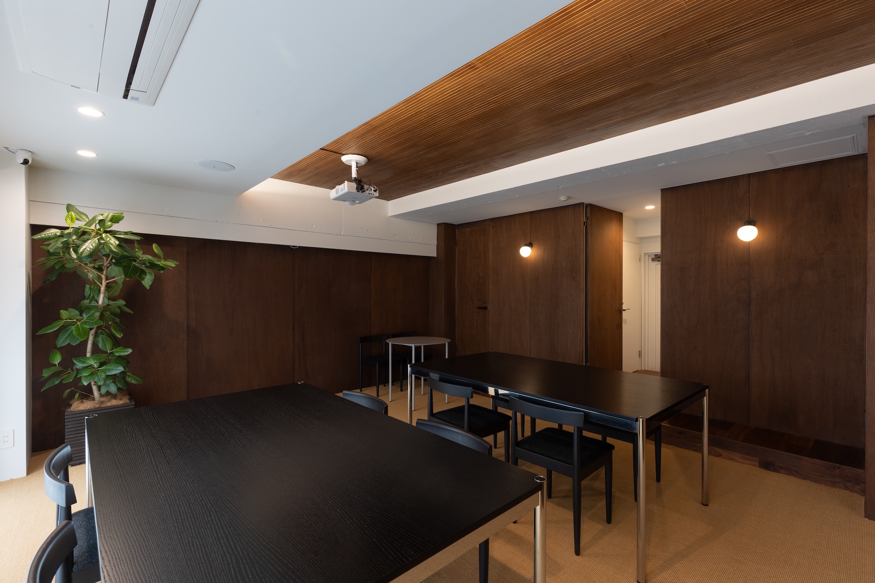 目黒店 -ROOM2-