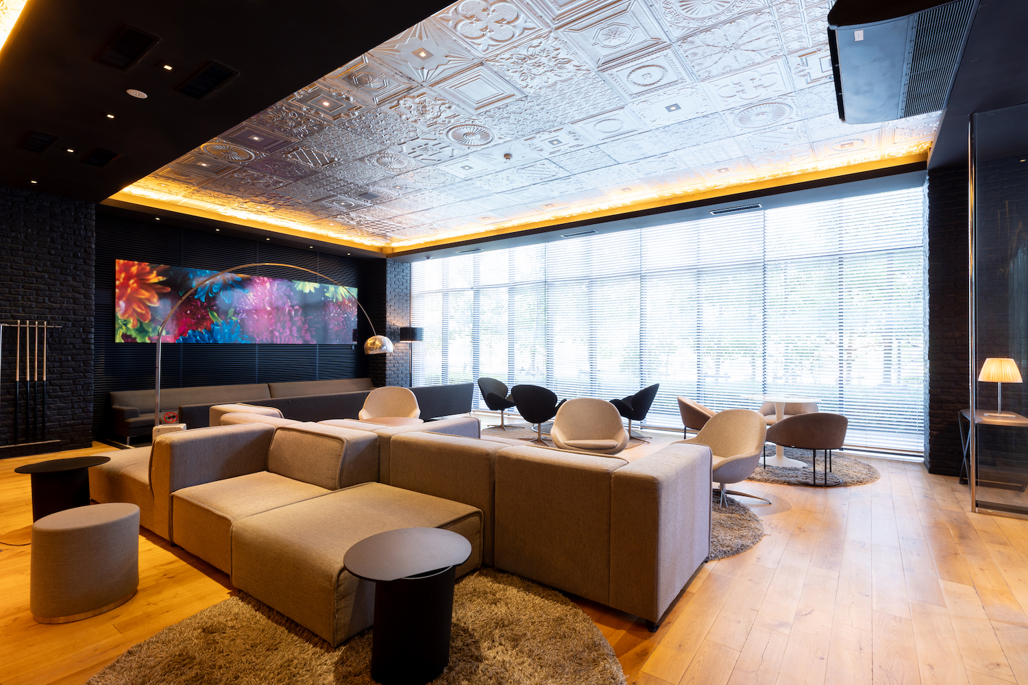 お台場BLDG店 -LOUNGE-