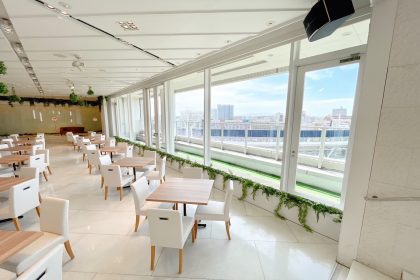 横浜関内HALL店