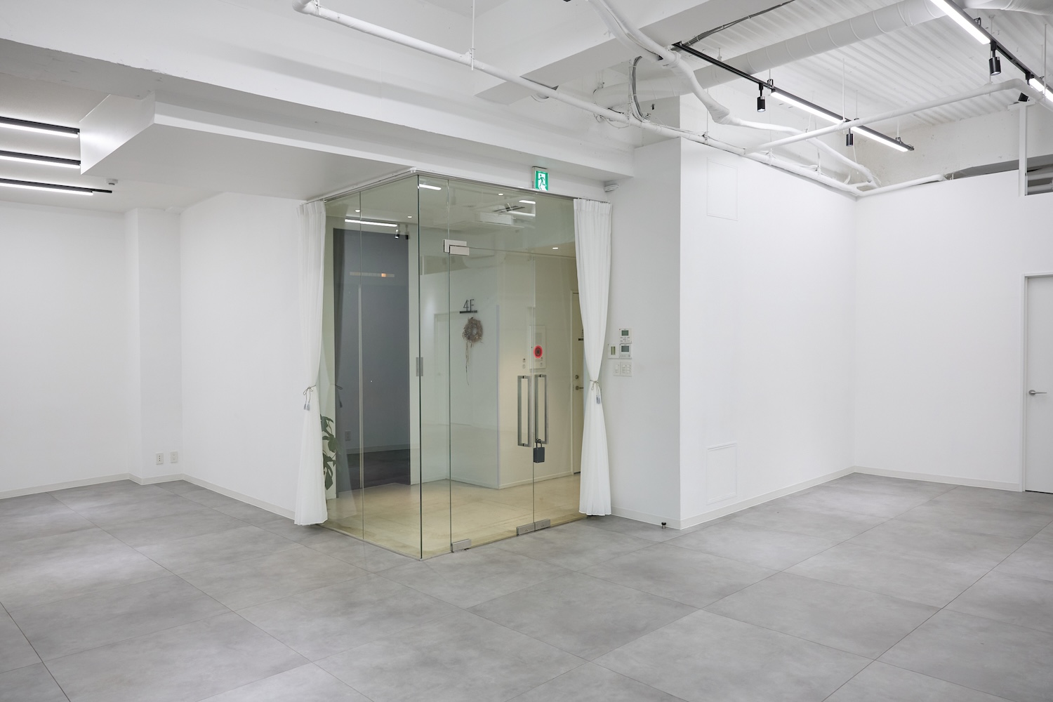 南青山GALLERY店