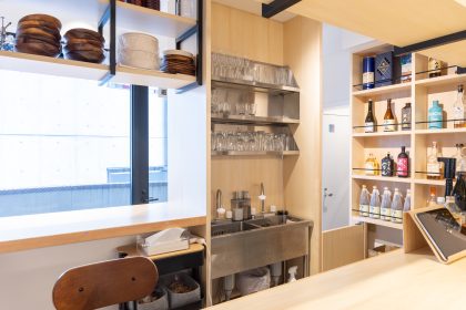 西麻布BAR店