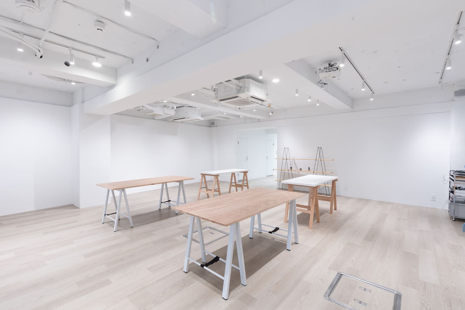 北参道店 -ROADSIDE-