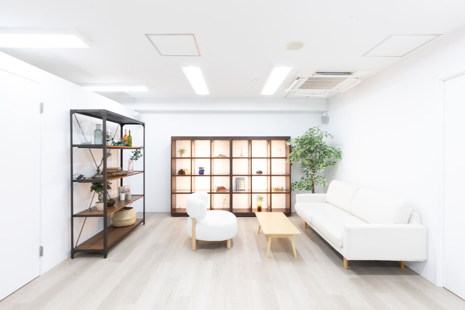 北参道店 -ROADSIDE-