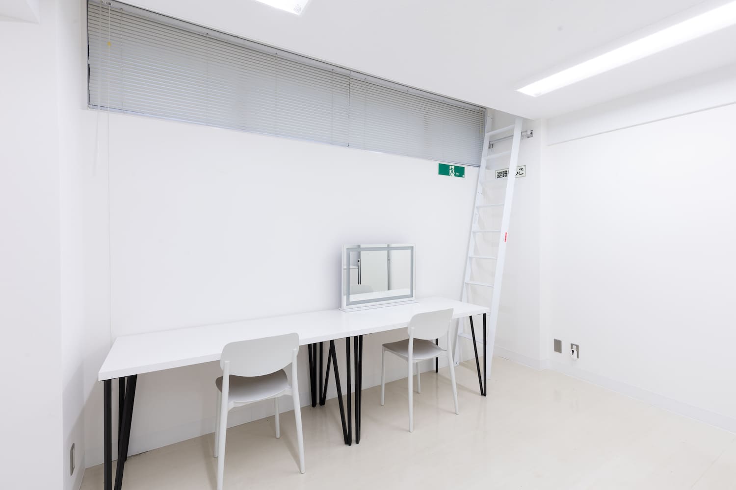 北参道店 -ROADSIDE-