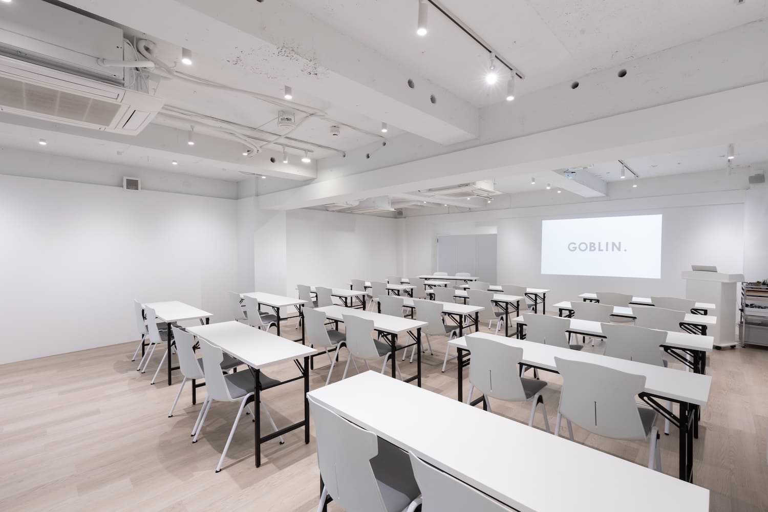 北参道店 -ROADSIDE-