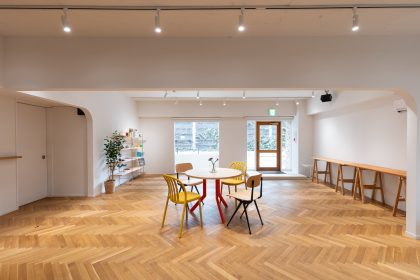 【事例】表参道駅近｜新年のスタートにふさわしい一体感が生まれる洗練空間