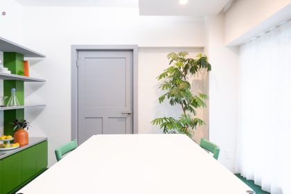 ROOM1