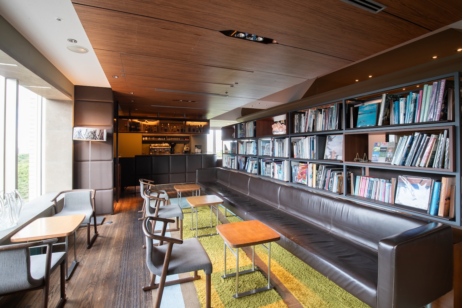 半蔵門LOUNGE店
