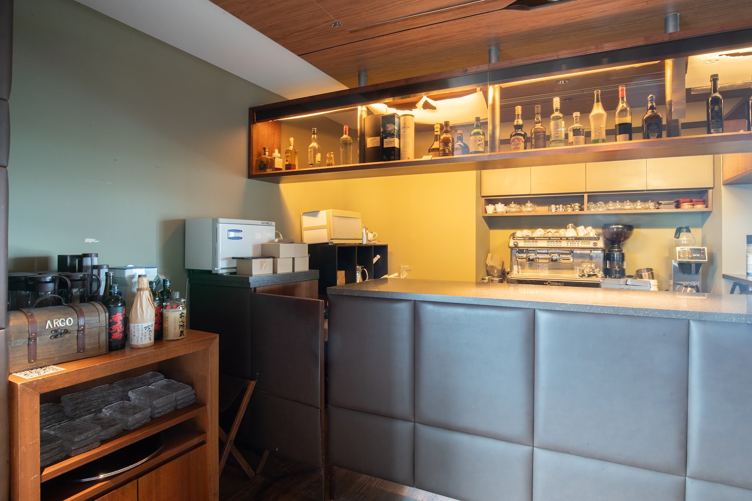 半蔵門LOUNGE店