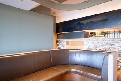 半蔵門LOUNGE店