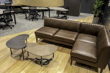 池袋LOUNGE店