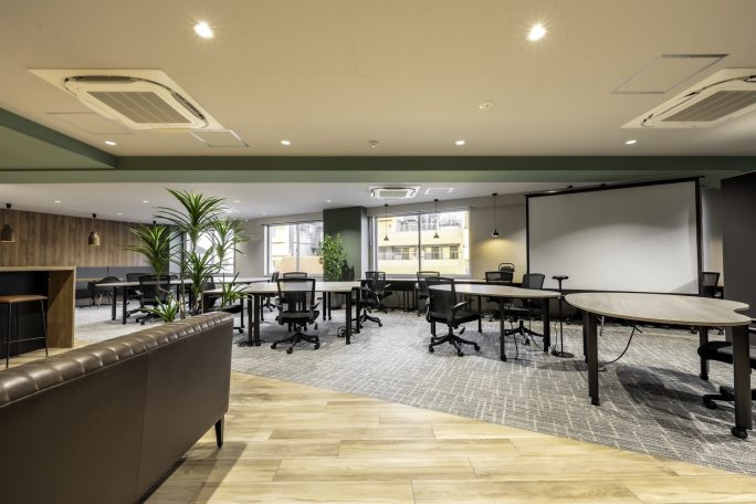 池袋LOUNGE店