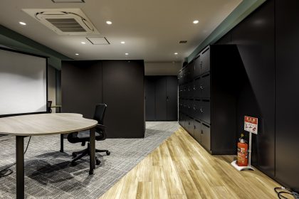 池袋LOUNGE店