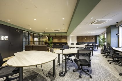 池袋LOUNGE店