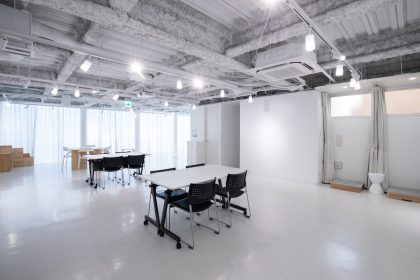 【事例】あたたかいライブもトークもここだから生まれた。お台場の開放的なカフェ空間の特別な一日
