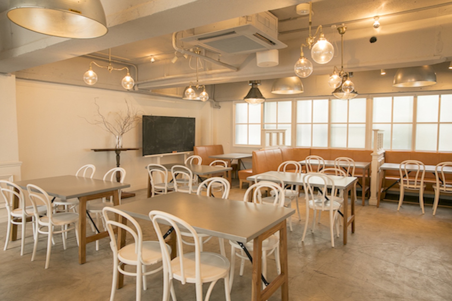 渋谷CAFE&HOTEL店-2F-