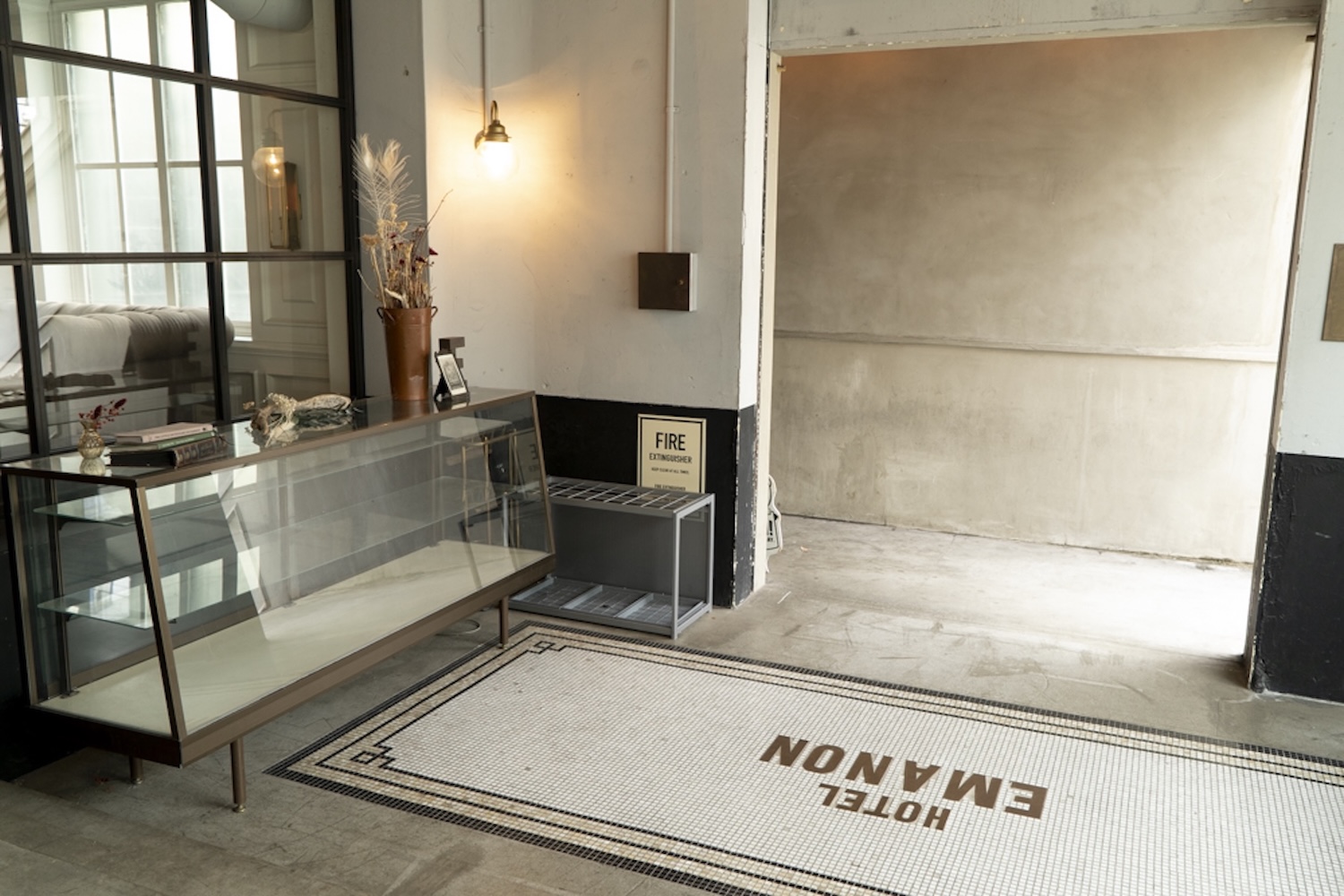 渋谷CAFE&HOTEL店-2F-