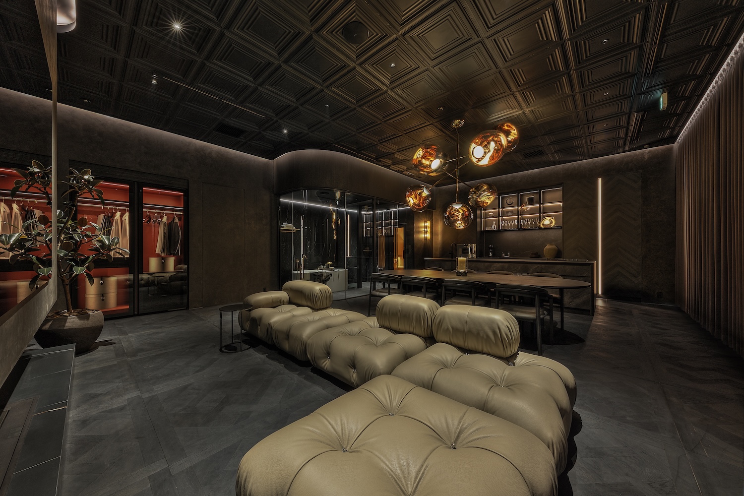 南青山LOUNGE店
