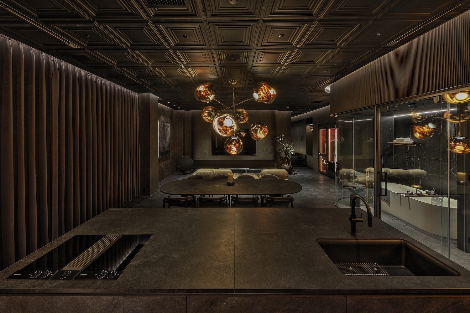 南青山LOUNGE店