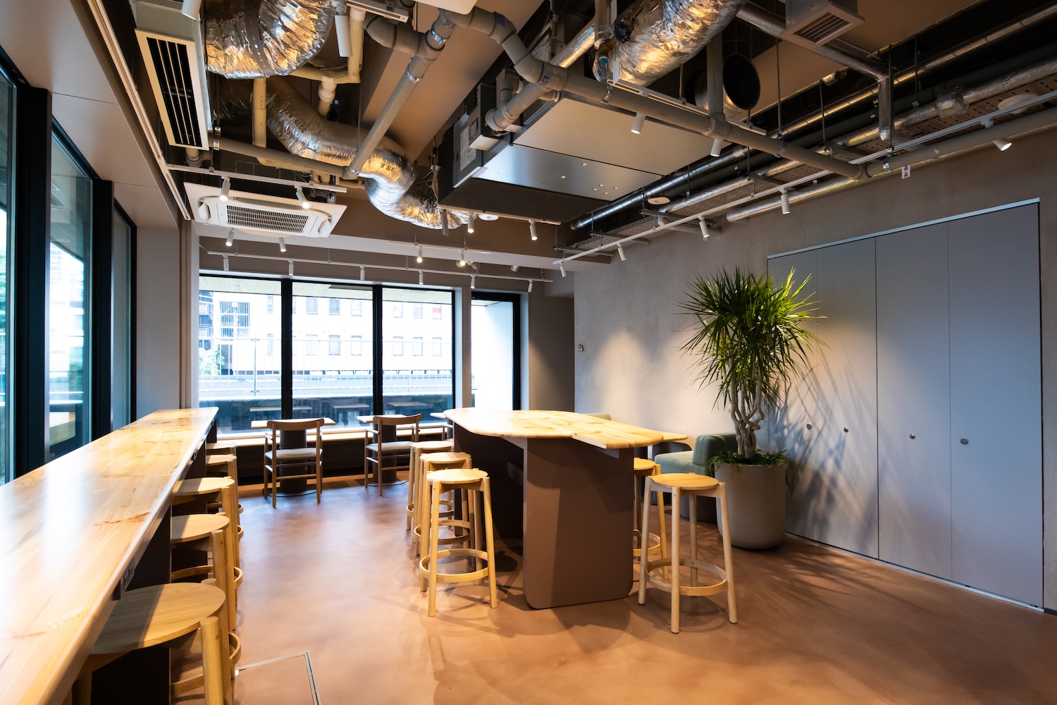 WAND-CAFE-