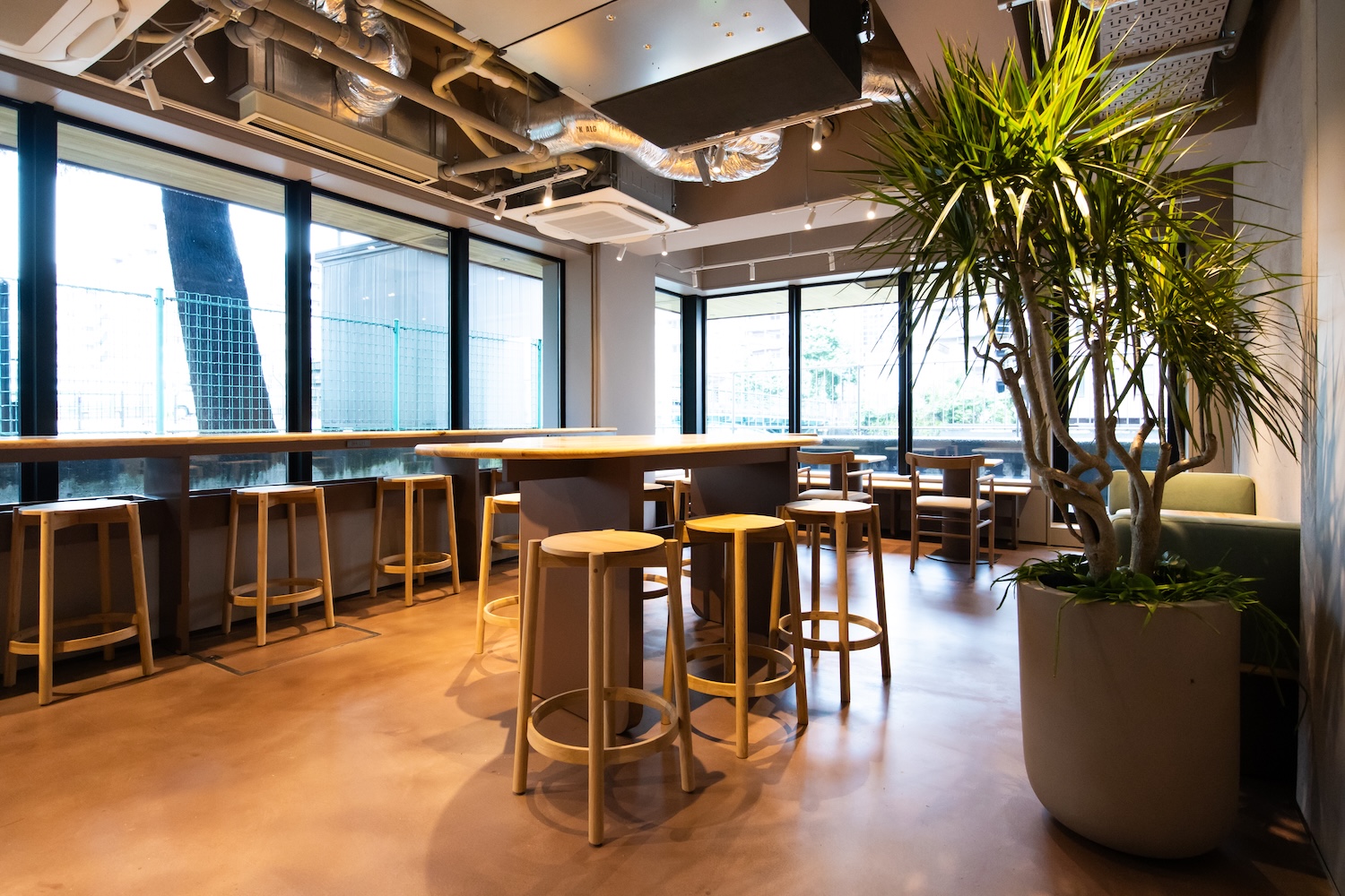 WAND-CAFE-