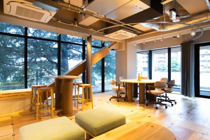 WAND-LOUNGE-