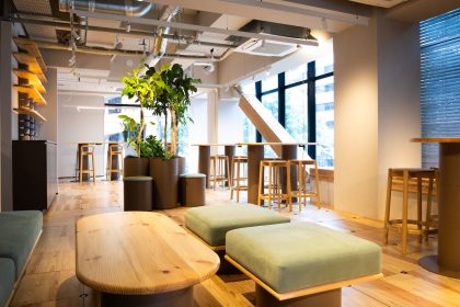 WAND-LOUNGE-